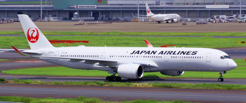 JAL_A350-900_13XJ_0001.jpg